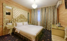 Sunflower Avenue Hotel Moscow